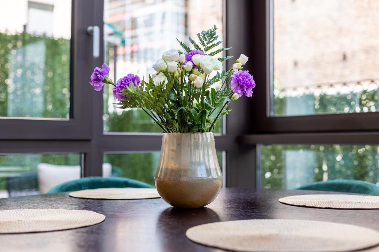 Nj Hotels & Apartments San Pietro All'Orto 6 Μιλάνο Εξωτερικό φωτογραφία