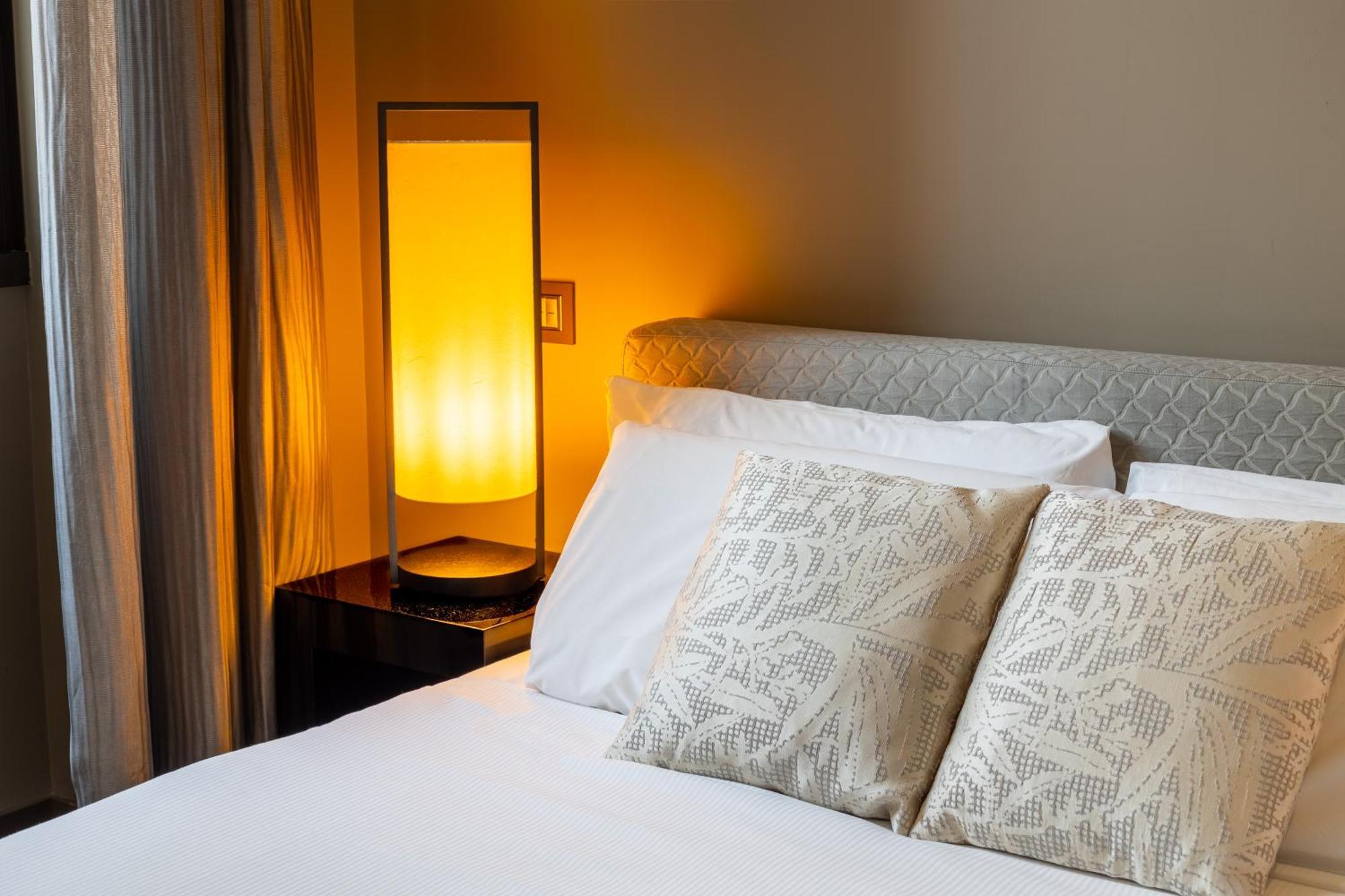 Nj Hotels & Apartments San Pietro All'Orto 6 Μιλάνο Εξωτερικό φωτογραφία