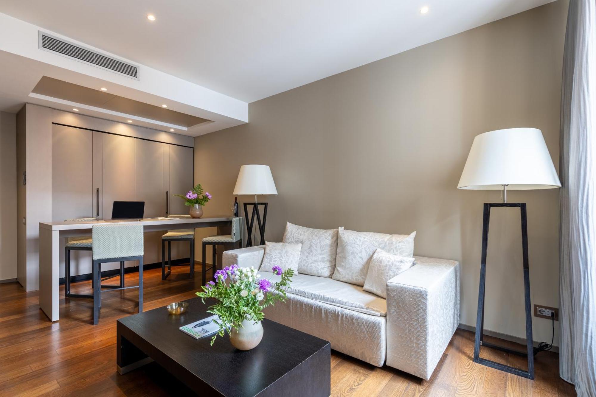 Nj Hotels & Apartments San Pietro All'Orto 6 Μιλάνο Εξωτερικό φωτογραφία